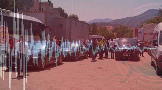 Günlerdir beşik gibi sallanan Balıkesir Sındırgı’da bir deprem daha