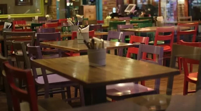 Restoran ve kafelerde yeni dönem! Resmen yasaklandı